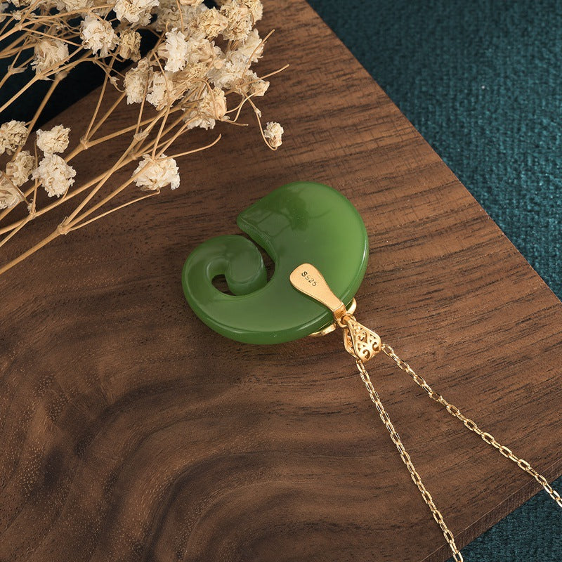 【Quartzite Jade】Elephant Pendant Necklace