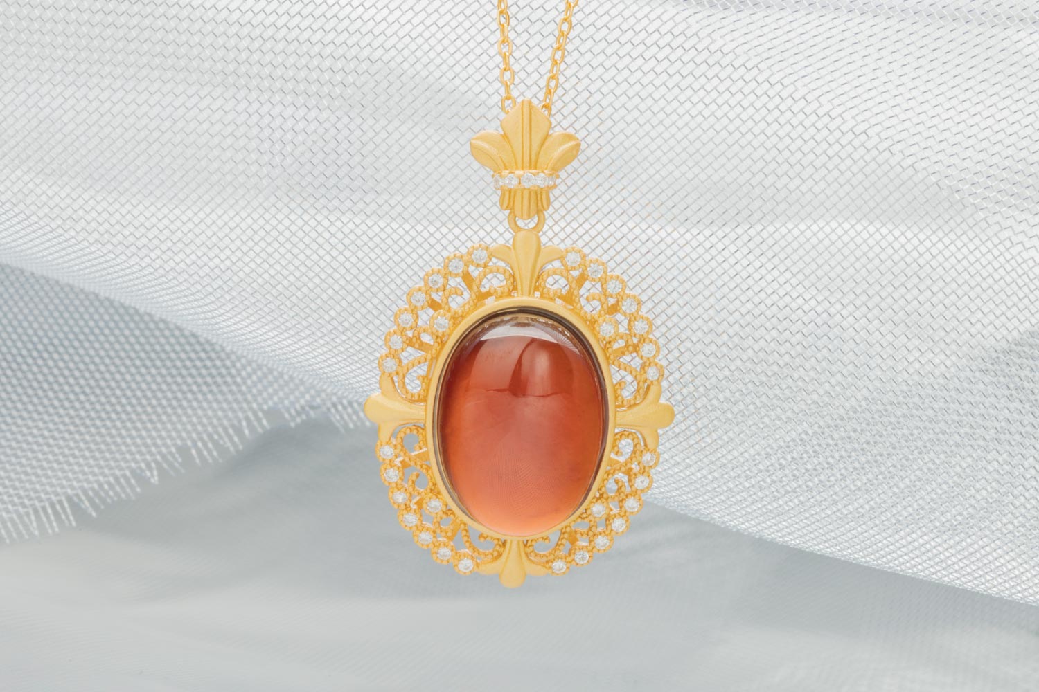 S925 Silver Floral Blood Amber Necklace
