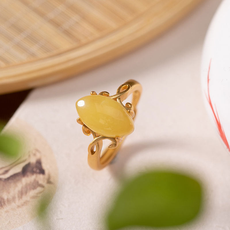 Oval Simple Beeswax Ring